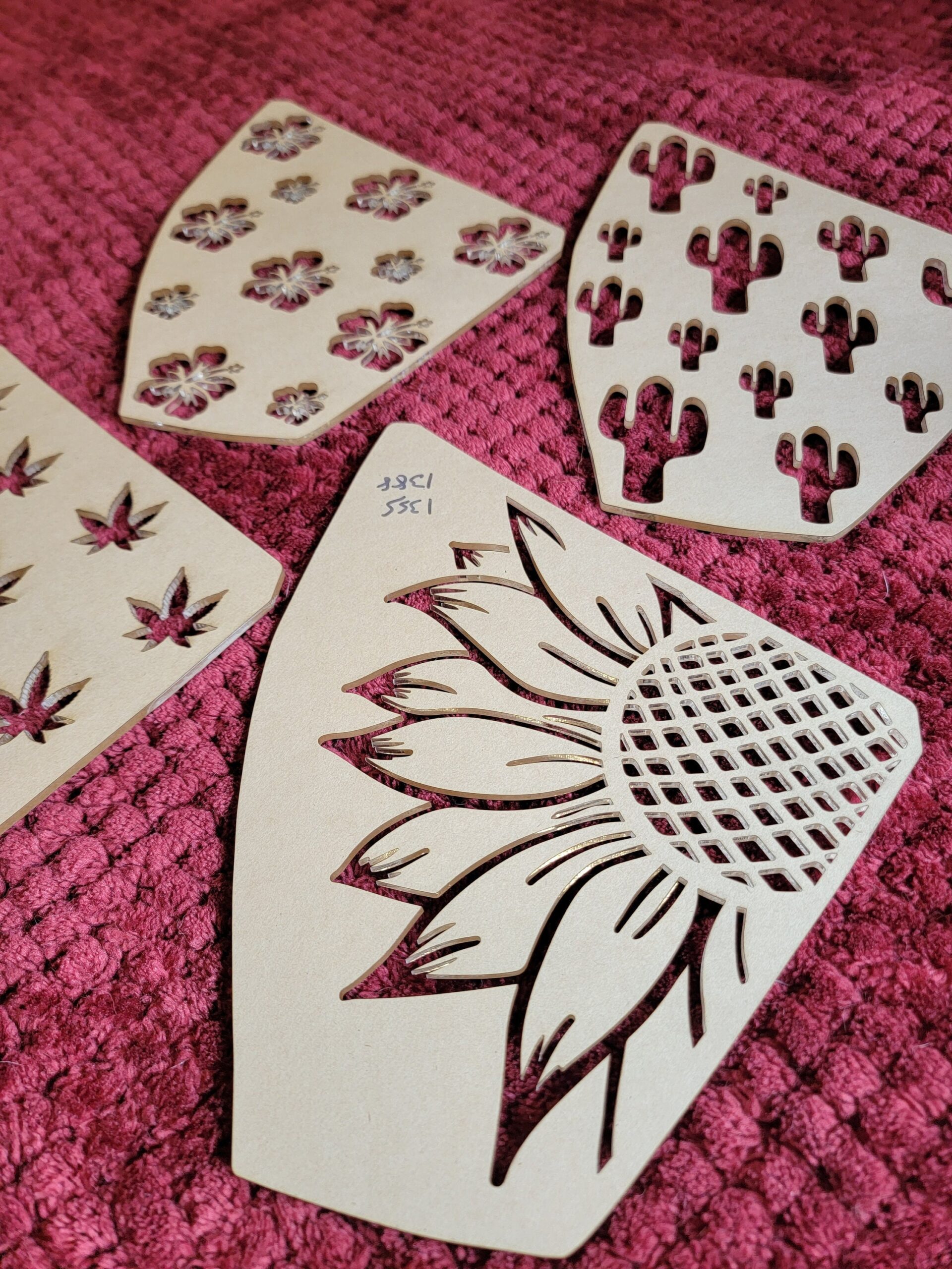 PLANTS - Acrylic Sleeve Bleaching Stencil